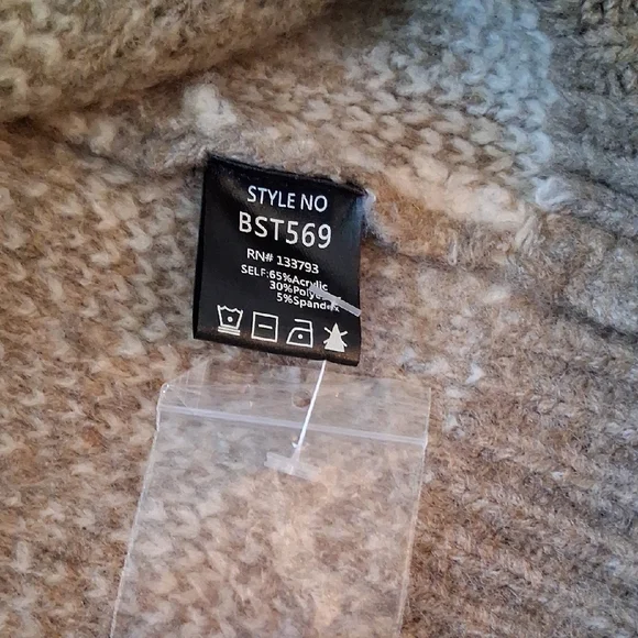 POL Brown and Cream Hooded Sweater - Picture 6 of 7